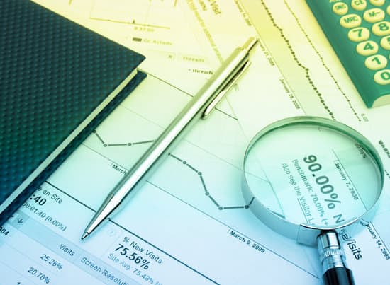 怎樣折四葉草式杯墊